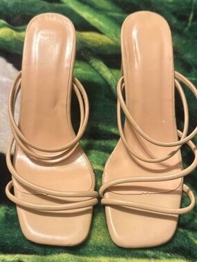 Women heels